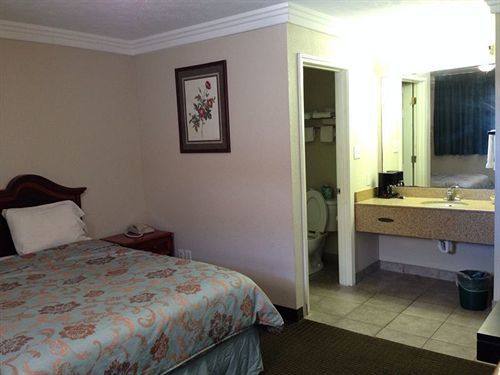 Deluxe Inn Motel Lake Charles Kültér fotó