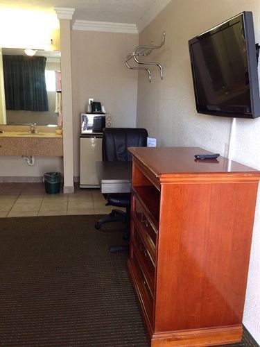 Deluxe Inn Motel Lake Charles Kültér fotó