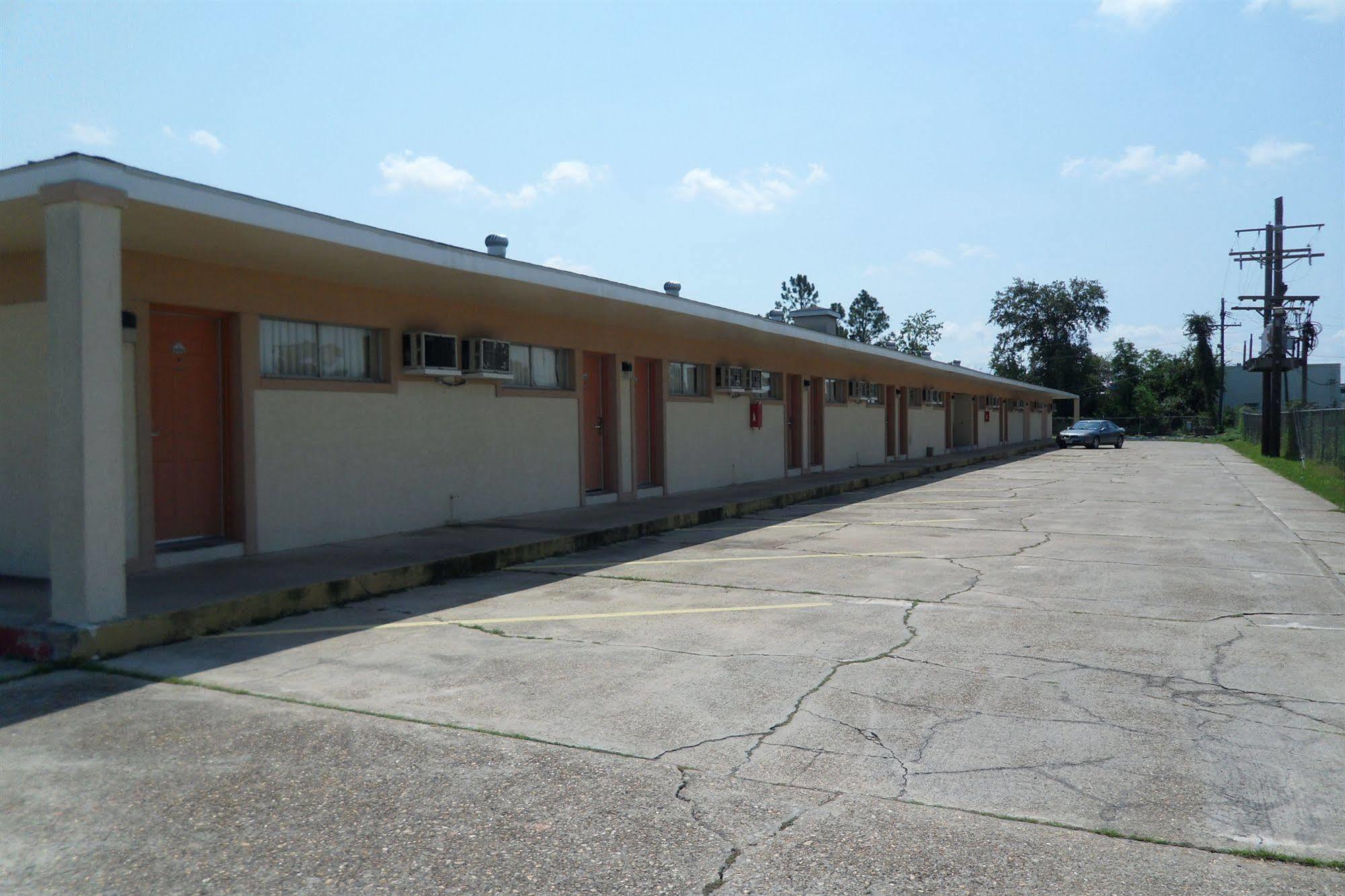 Deluxe Inn Motel Lake Charles Kültér fotó